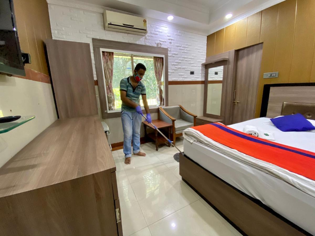 Vinayak Guest House Kolkata Exterior photo